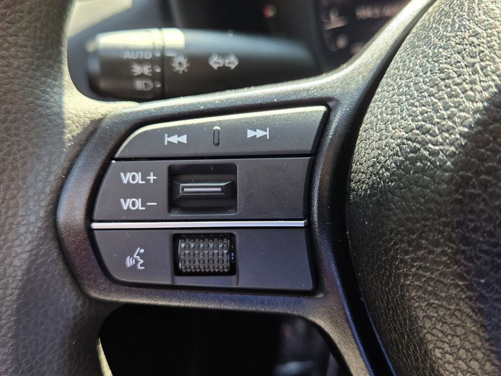 2025 Honda Accord LX - Photo 22