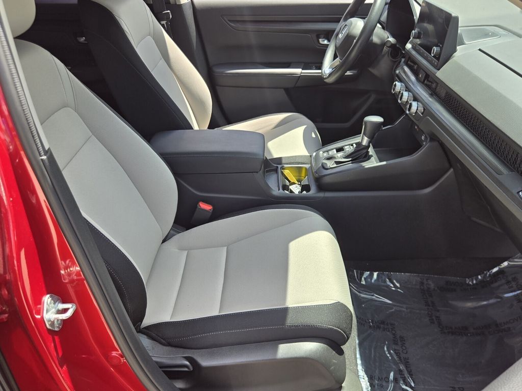 2024 Honda CR-V LX - Photo 16