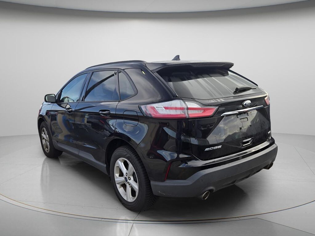 Used 2020 Ford Edge SE SUV