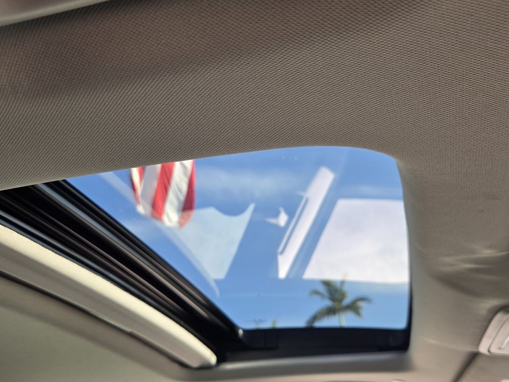 2024 Honda Accord EX - Photo 15