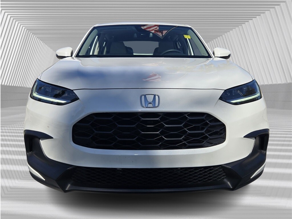2025 Honda HR-V LX photo 2
