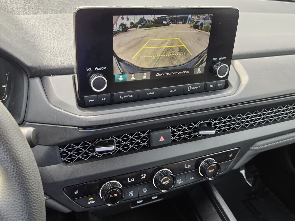 2024 Honda Accord EX - Photo 21