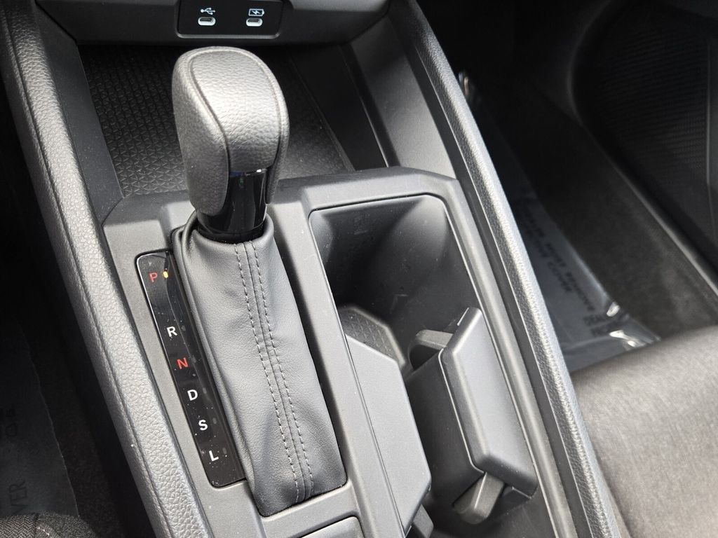 2025 Honda Accord SE - Photo 16