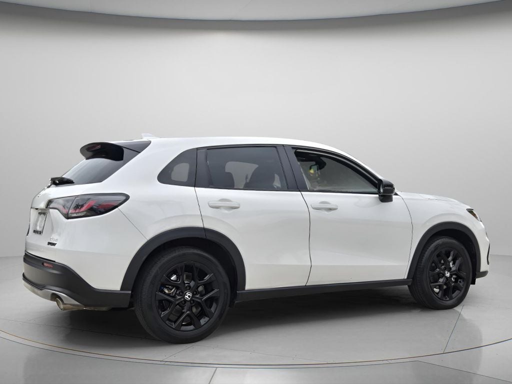2025 Honda HR-V Sport - Photo 7