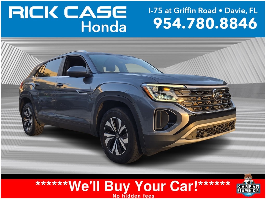 2024 Volkswagen Atlas Cross Sport SE's photo