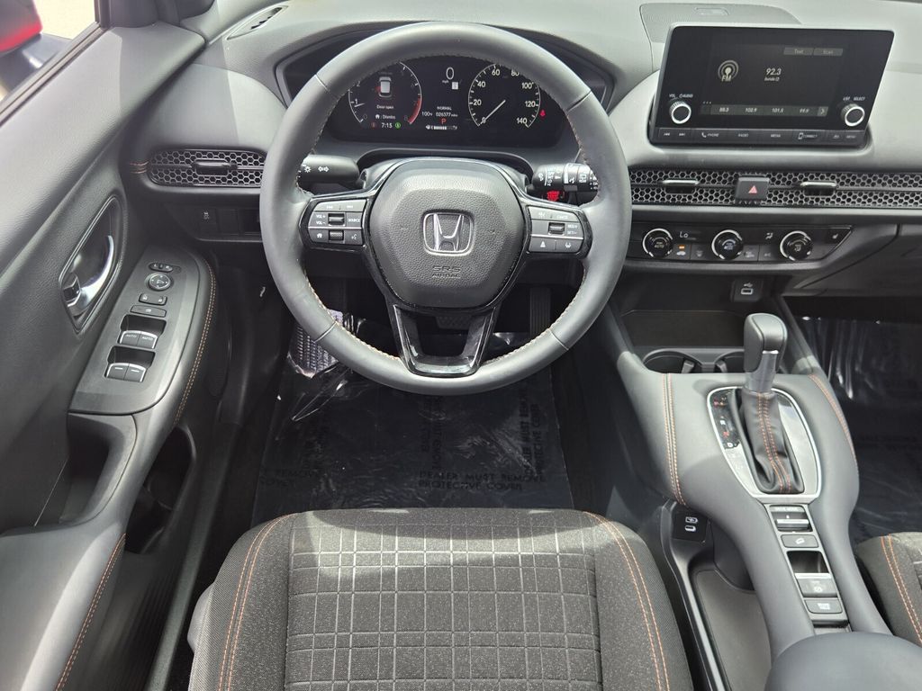 2025 Honda HR-V Sport - Photo 12