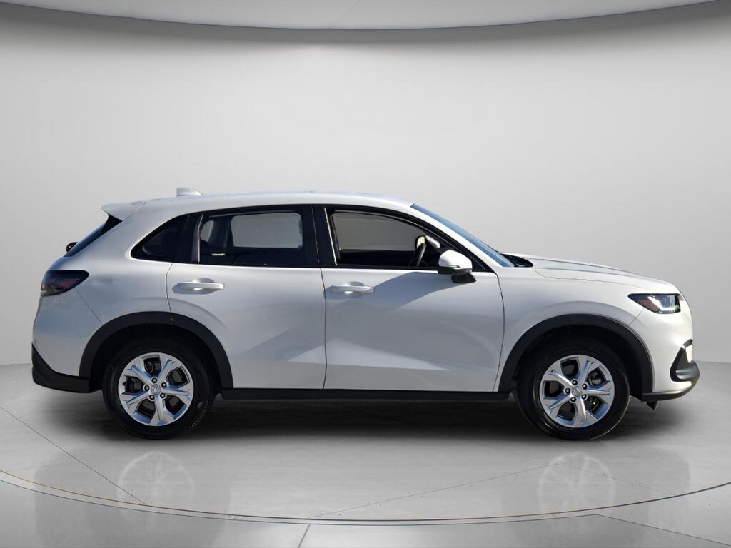 Used 2025 Honda HR-V LX SUV