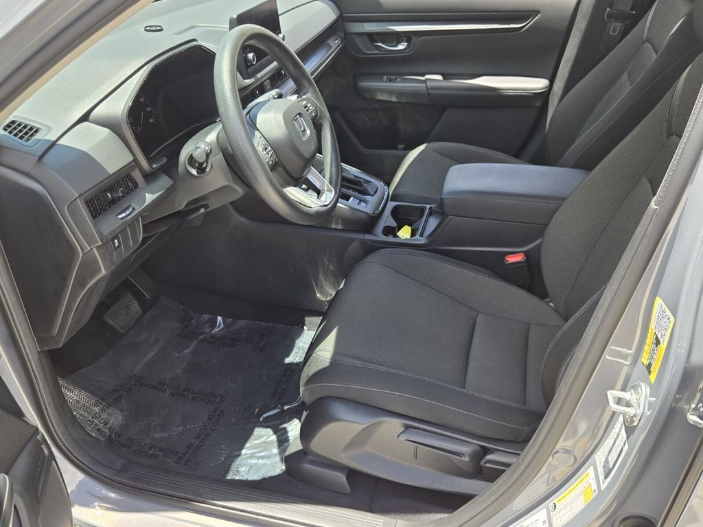 2023 Honda CR-V LX - Photo 10