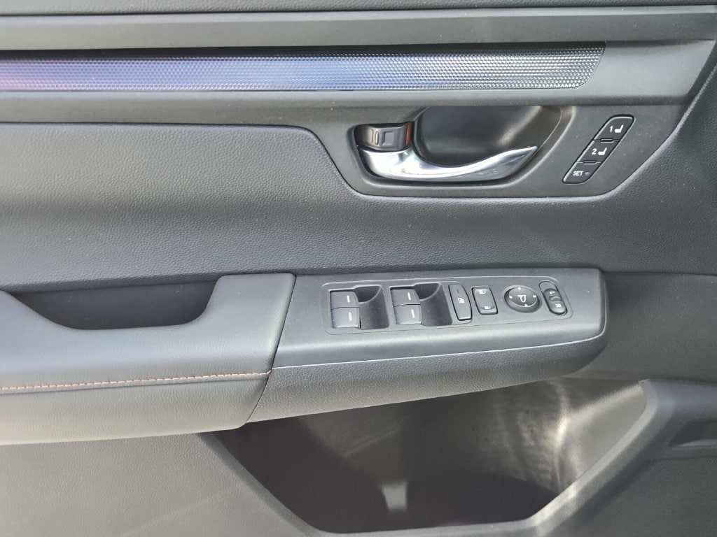 2025 Honda CR-V Sport-L - Photo 27