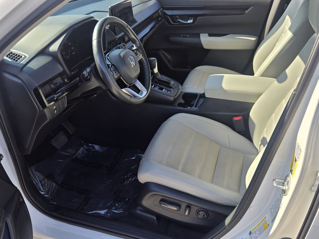 2025 Honda CR-V EX-L - Photo 11