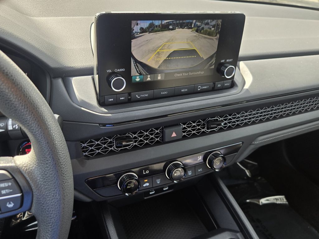 2024 Honda Accord LX - Photo 19