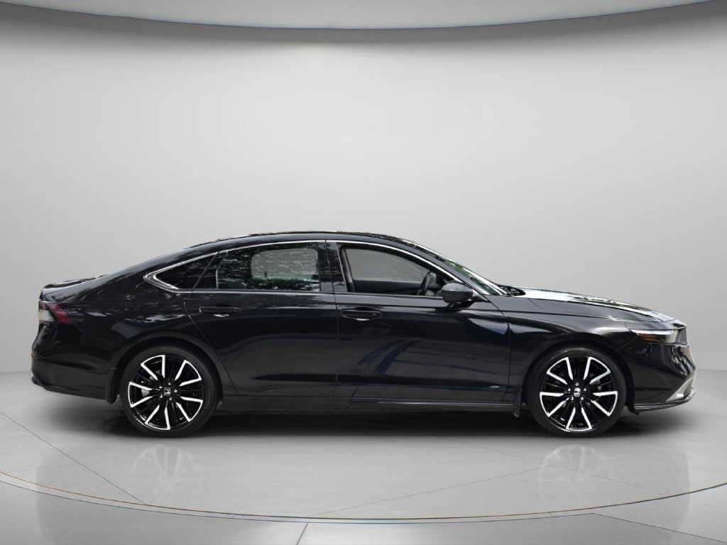 Used 2025 Honda Accord Hybrid Touring Sedan