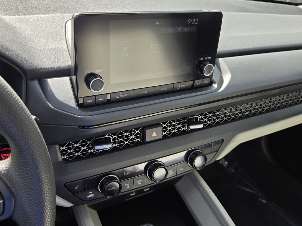 2024 Honda Accord EX - Photo 19