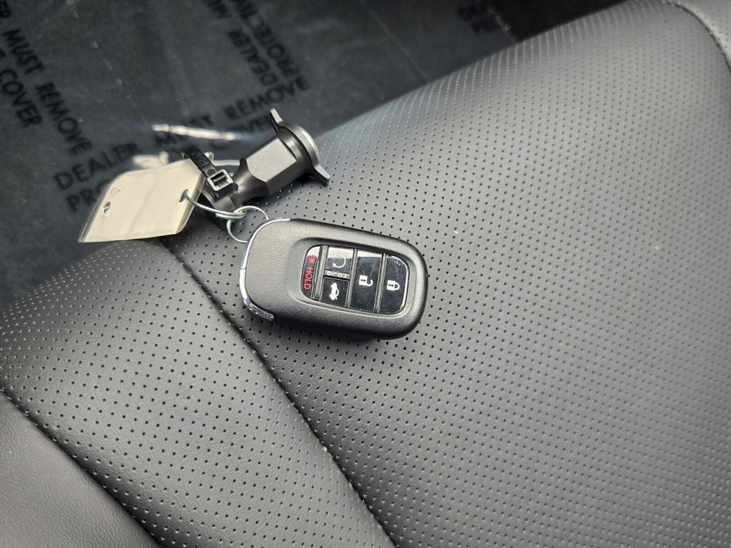 2025 Honda Accord Hybrid Sport-L - Photo 19