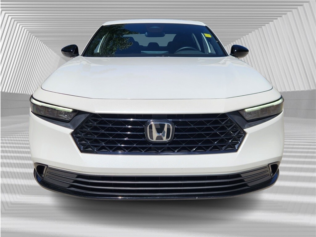 2023 Honda Accord Hybrid Sport-L photo 3