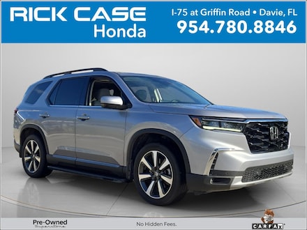 2025 Honda Pilot Touring SUV