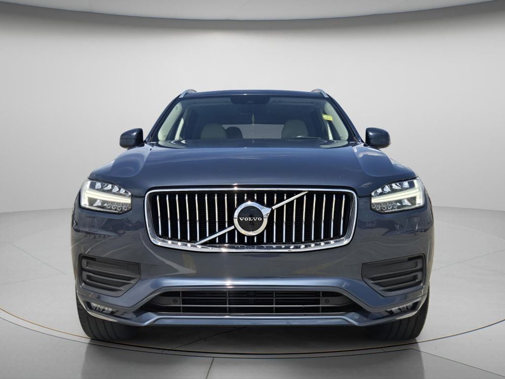 Used 2020 Volvo XC90 T6 Momentum SUV