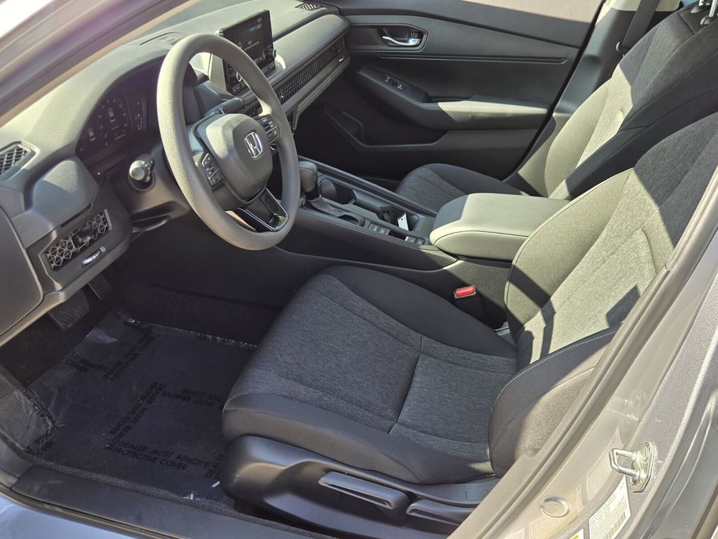2025 Honda Accord LX - Photo 10