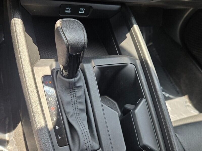 2025 Honda Accord SE - Photo 19