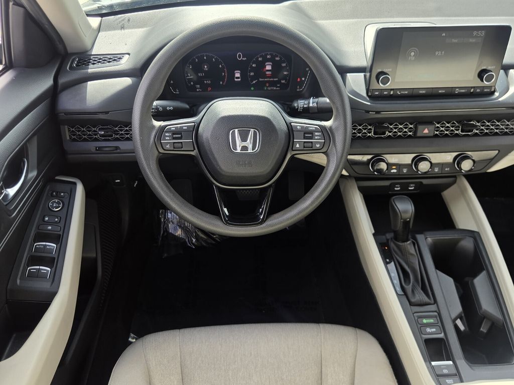 2024 Honda Accord LX - Photo 12