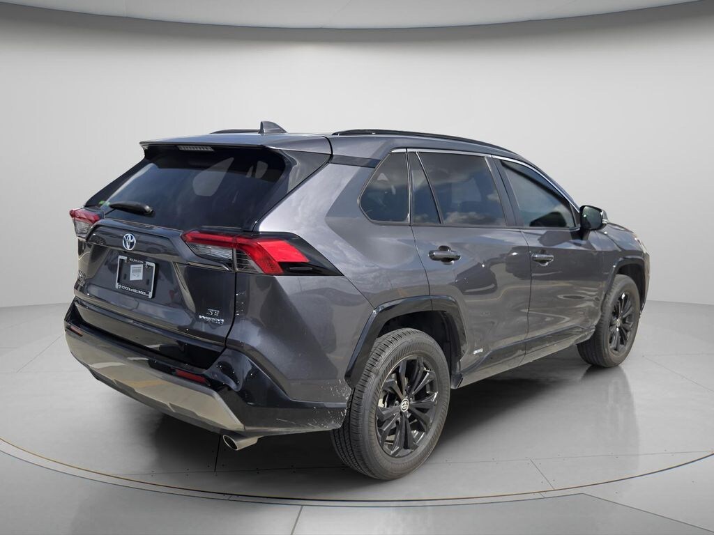 Used 2023 Toyota RAV4 Hybrid SE SUV