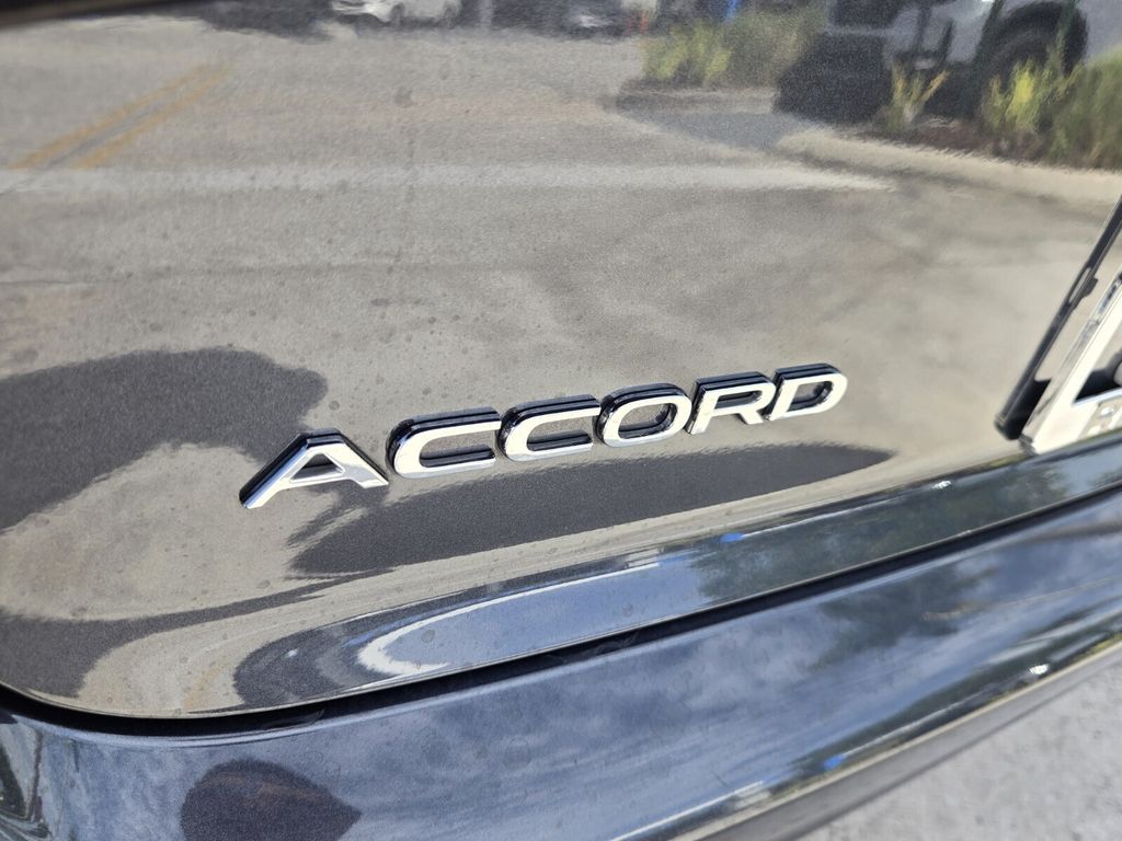 2024 Honda Accord LX - Photo 13