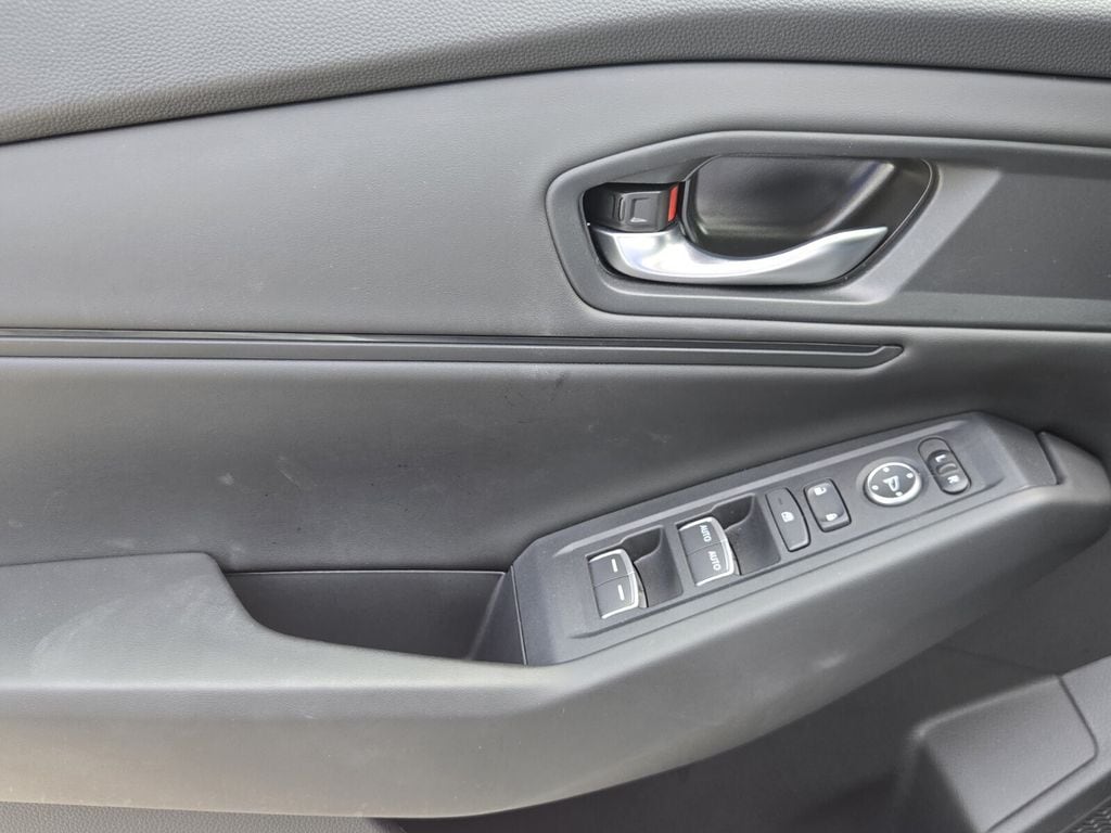2025 Honda Accord SE - Photo 26