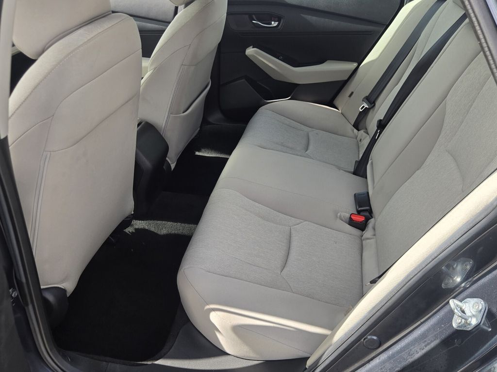 2024 Honda Accord LX - Photo 11