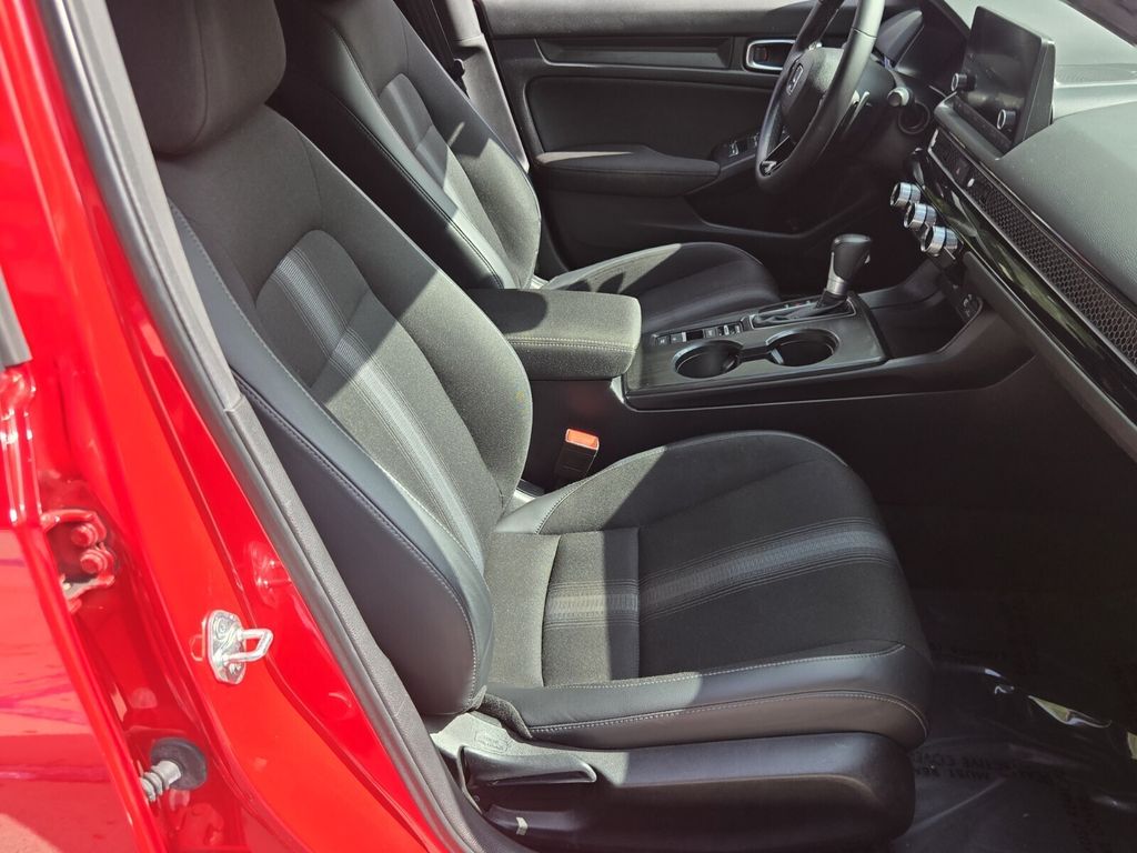 2024 Honda Civic Sport - Photo 15