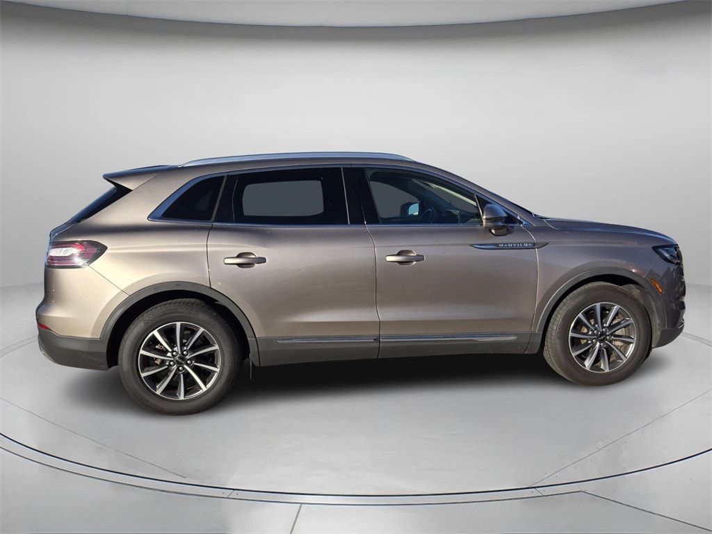 Used 2021 Lincoln Nautilus Standard SUV