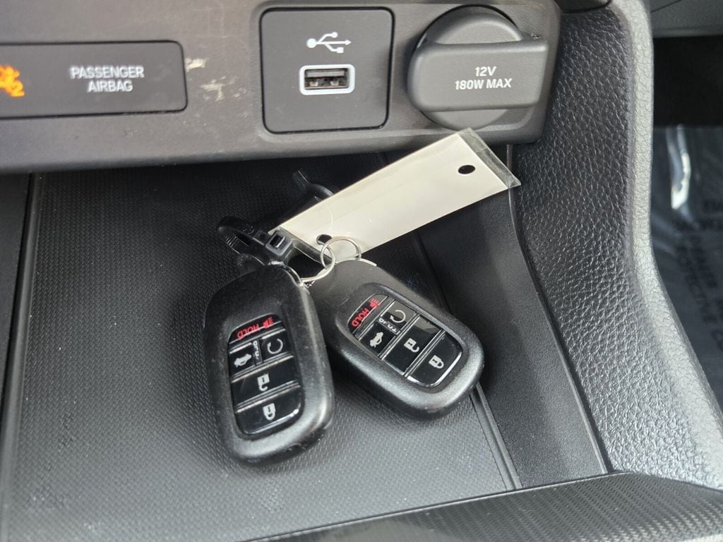 2024 Honda Civic Sport - Photo 18
