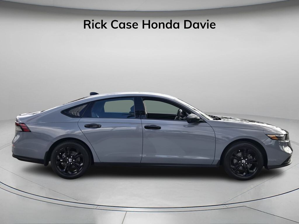 Used 2025 Honda Accord SE Sedan