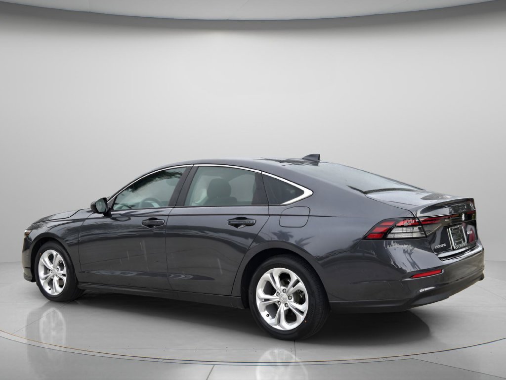 2025 Honda Accord LX - Photo 8