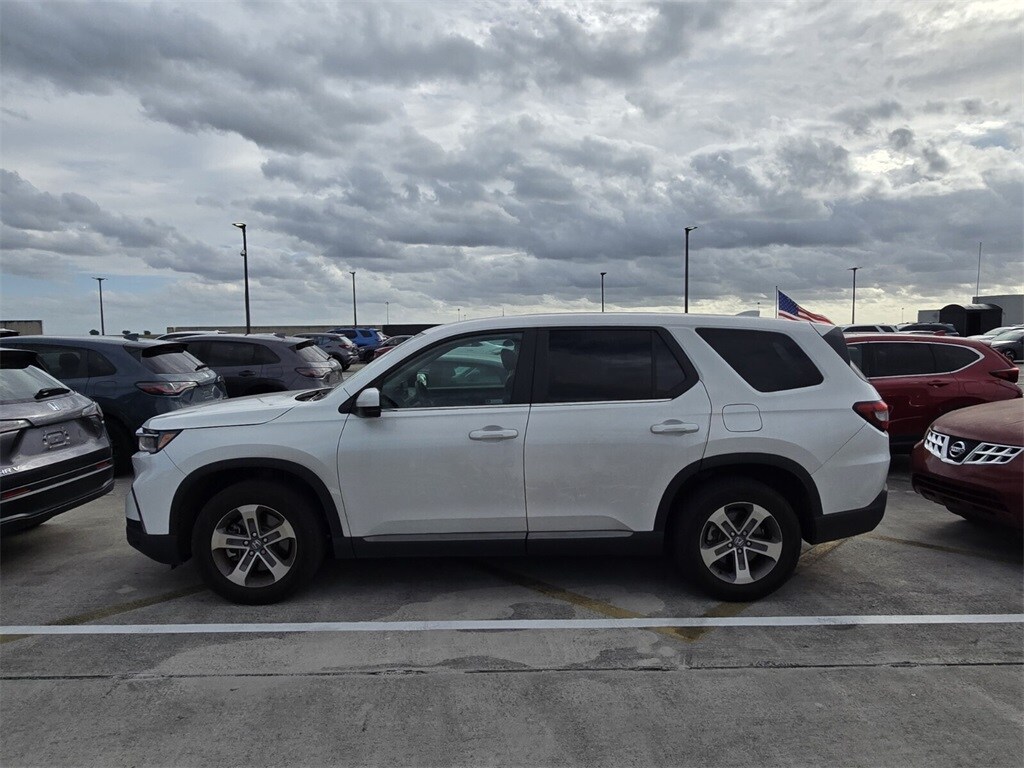 Used 2023 Honda Pilot EX-L 7 Passenger SUV