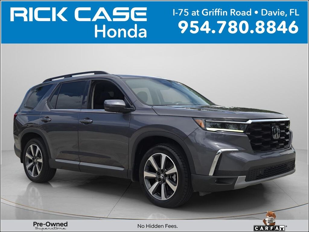 Used 2025 Honda Pilot Touring SUV