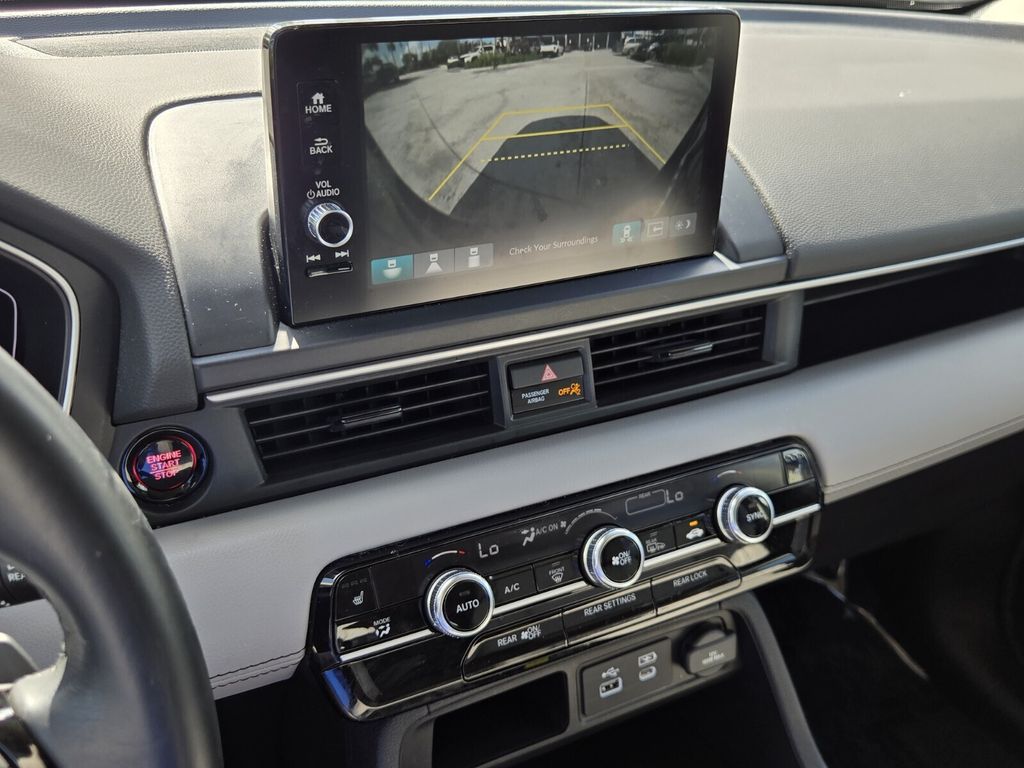 2025 Honda Pilot EX-L - Photo 20