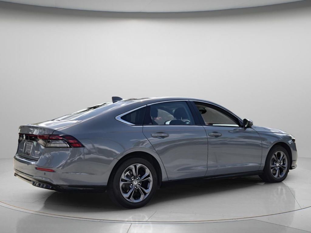 2025 Honda Accord Hybrid EX-L - Photo 7