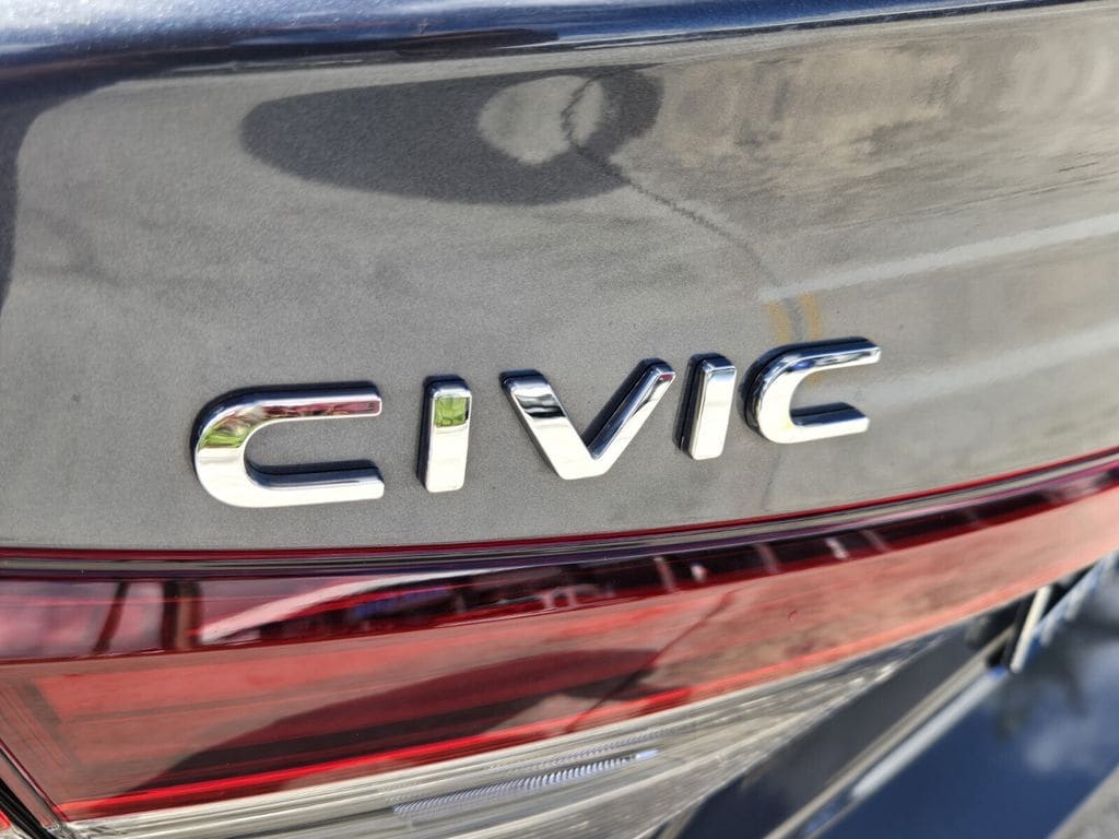 2025 Honda Civic Sport - Photo 14