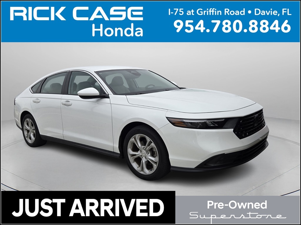 Used 2023 Honda Accord LX Sedan