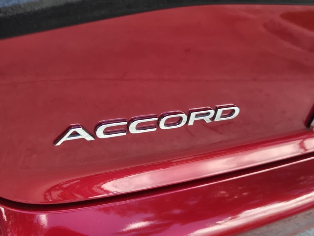 2025 Honda Accord LX - Photo 15
