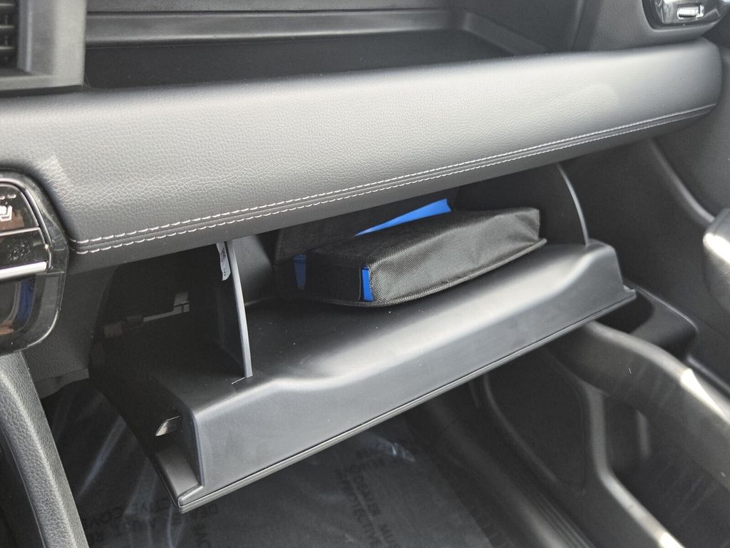 2025 Honda Pilot Elite - Photo 24