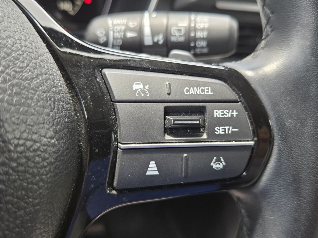 2025 Honda Pilot Touring - Photo 25