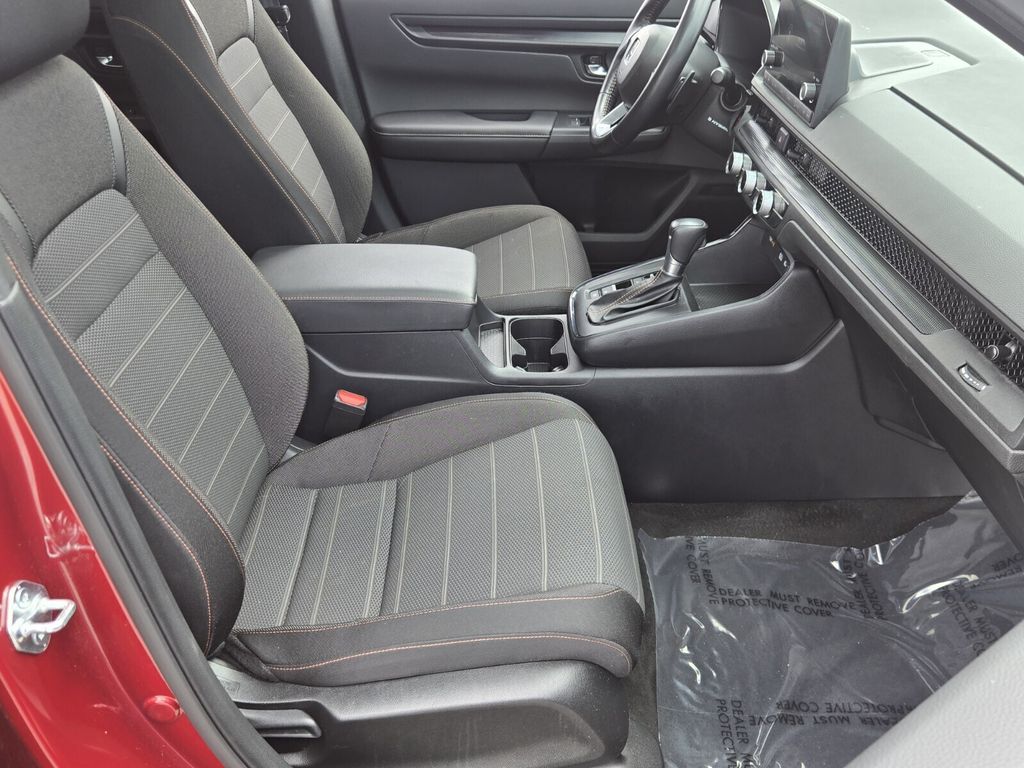 2025 Honda CR-V Sport - Photo 16