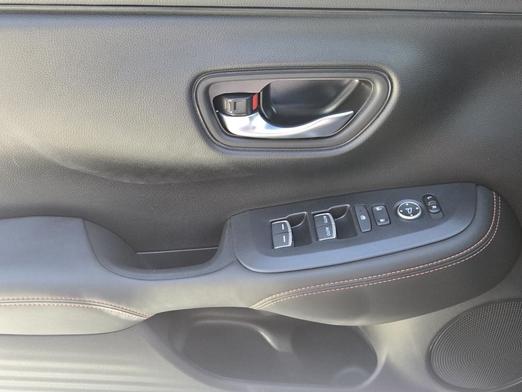 2025 Honda HR-V Sport - Photo 26