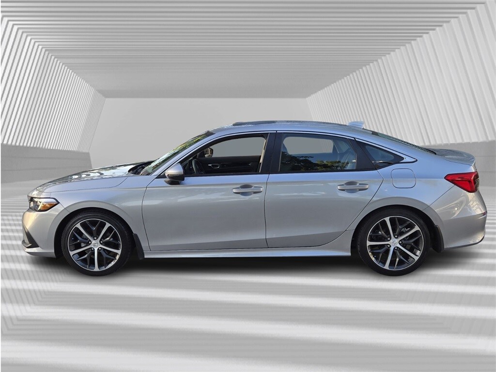 2024 Honda Civic Touring photo 3