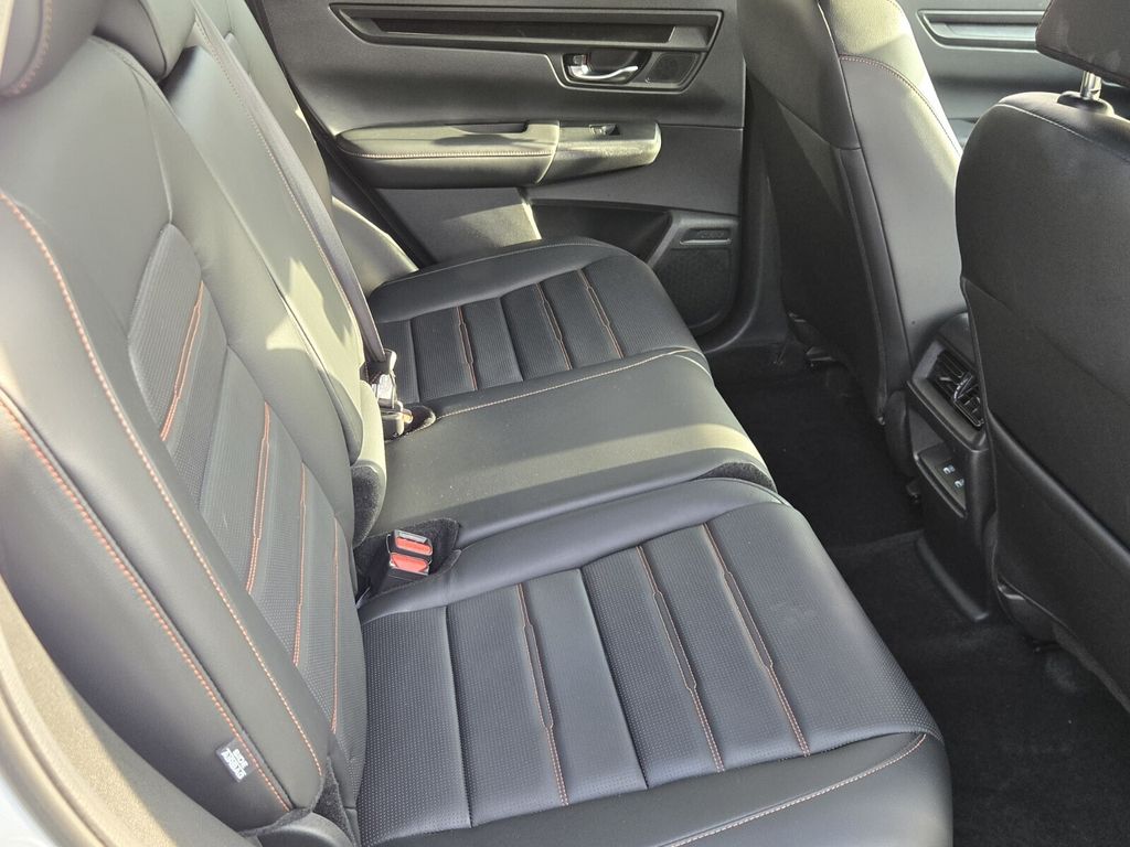 2025 Honda CR-V Sport-L - Photo 16