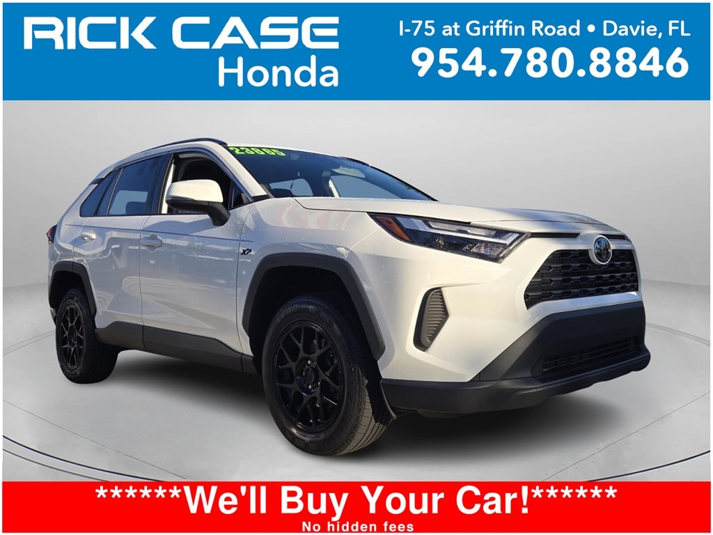 2023 Toyota RAV4 XLE