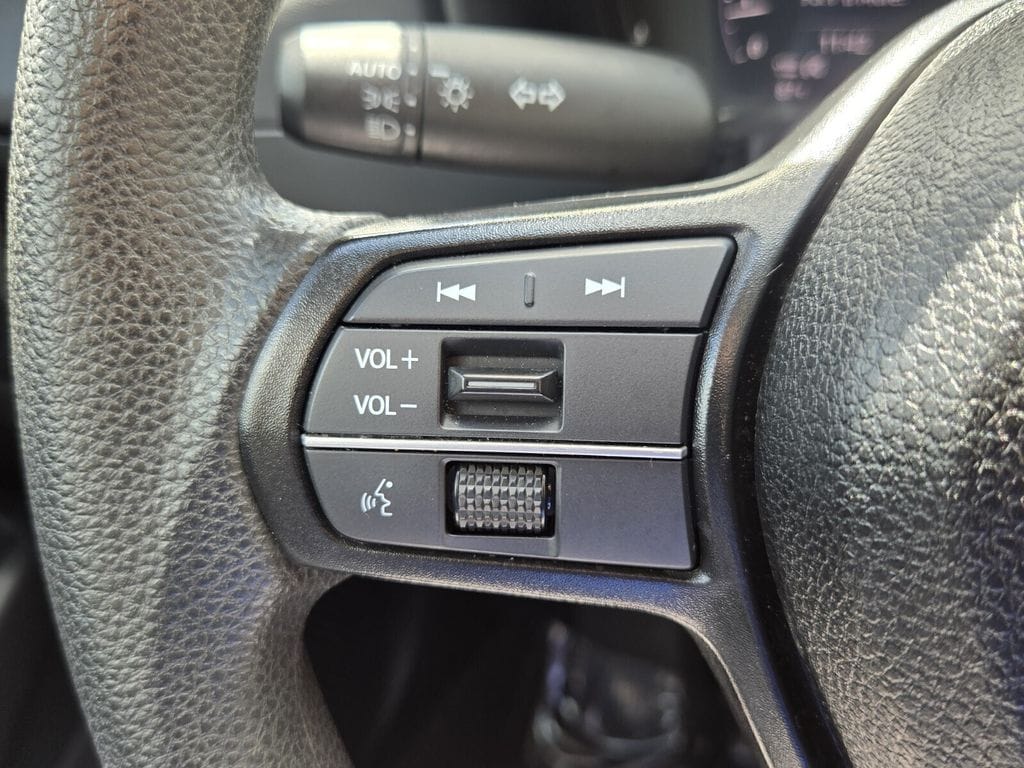 2025 Honda Accord SE - Photo 24
