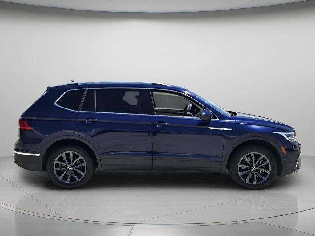 Used 2022 Volkswagen Tiguan 2.0T SE SUV