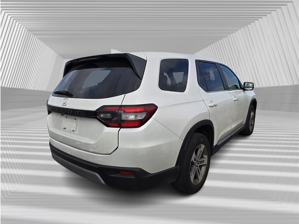 Used 2023 Honda Pilot EX-L 7 Passenger SUV